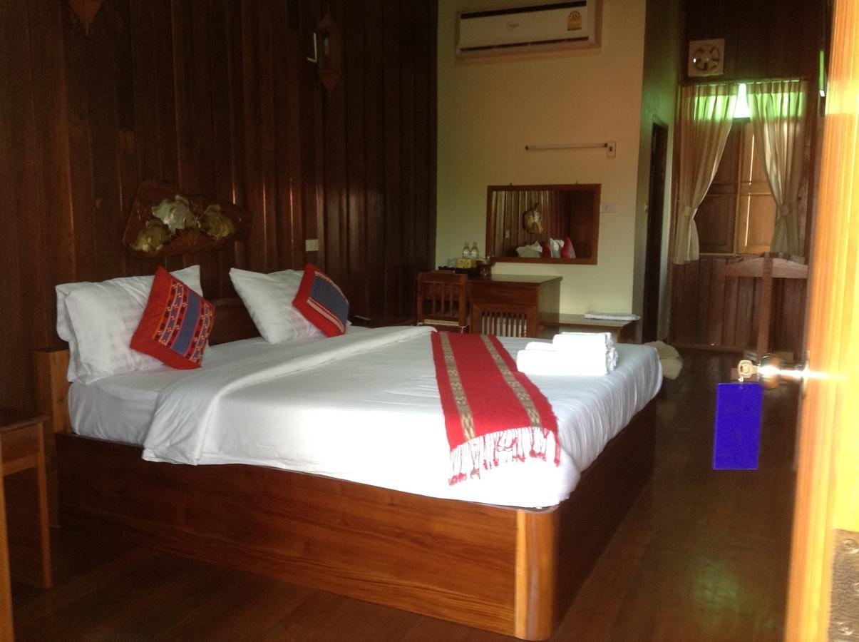 Mitkhoonyoum Hotel Ban Khun Yuam Экстерьер фото