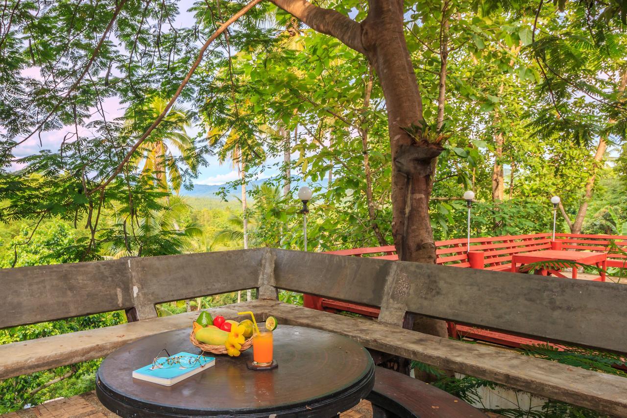 Mitkhoonyoum Hotel Ban Khun Yuam Экстерьер фото