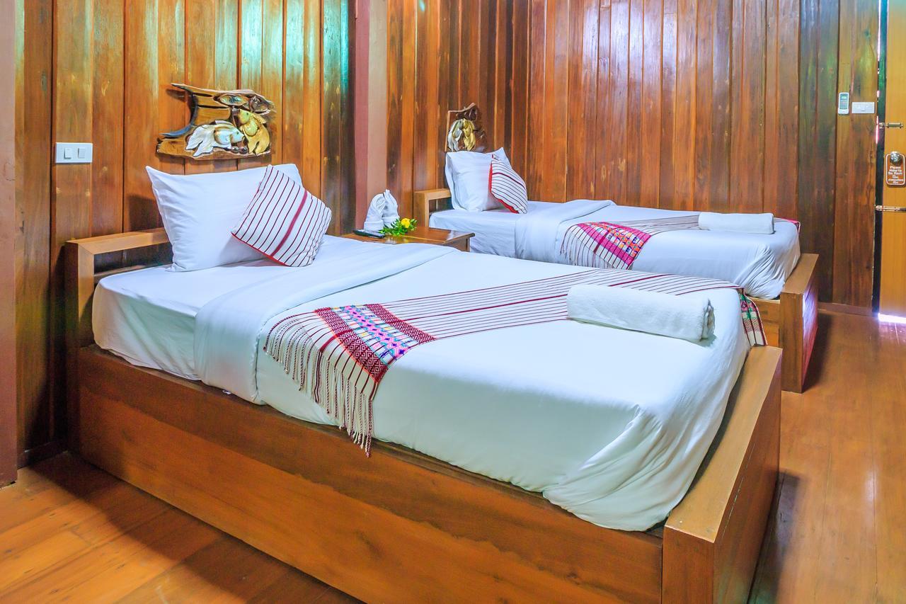 Mitkhoonyoum Hotel Ban Khun Yuam Экстерьер фото